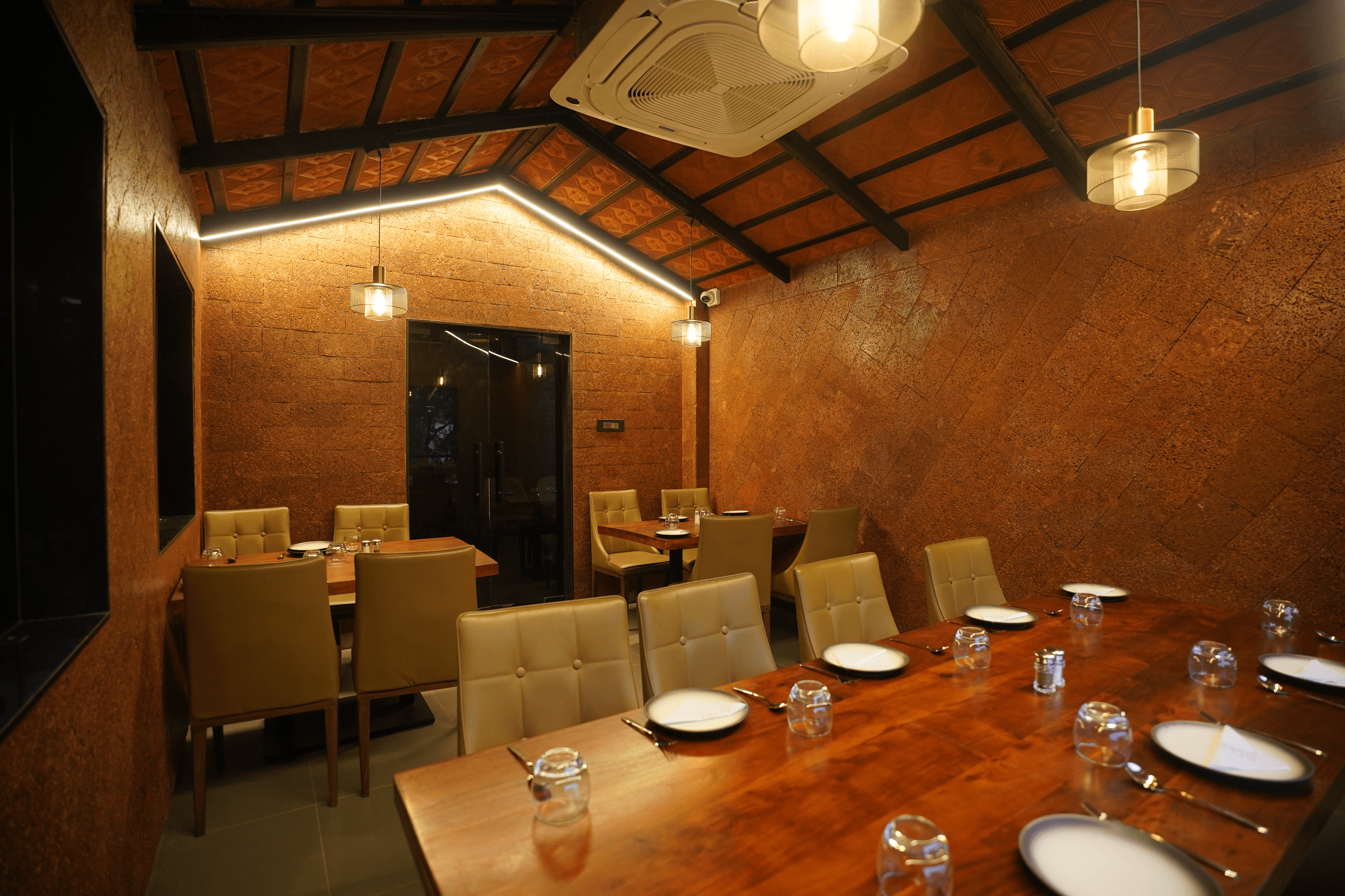 Arabica dining area — 2